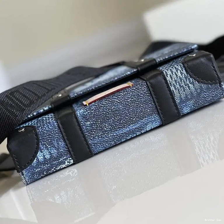 Brother Sam 2107YA0021 LV Bags 0725